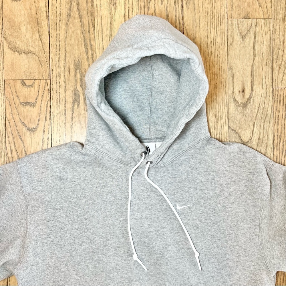 NIKE Men’s Logo Embroidered Cotton Blend Jersey Pullover Hoodie Size Medium - Picture 2 of 10